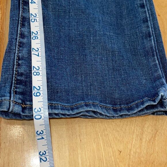 Levi's Women's Classic Denim Dark Wash Bootcut Jeans Navy Blue Size 8 - Picture 10 of 10